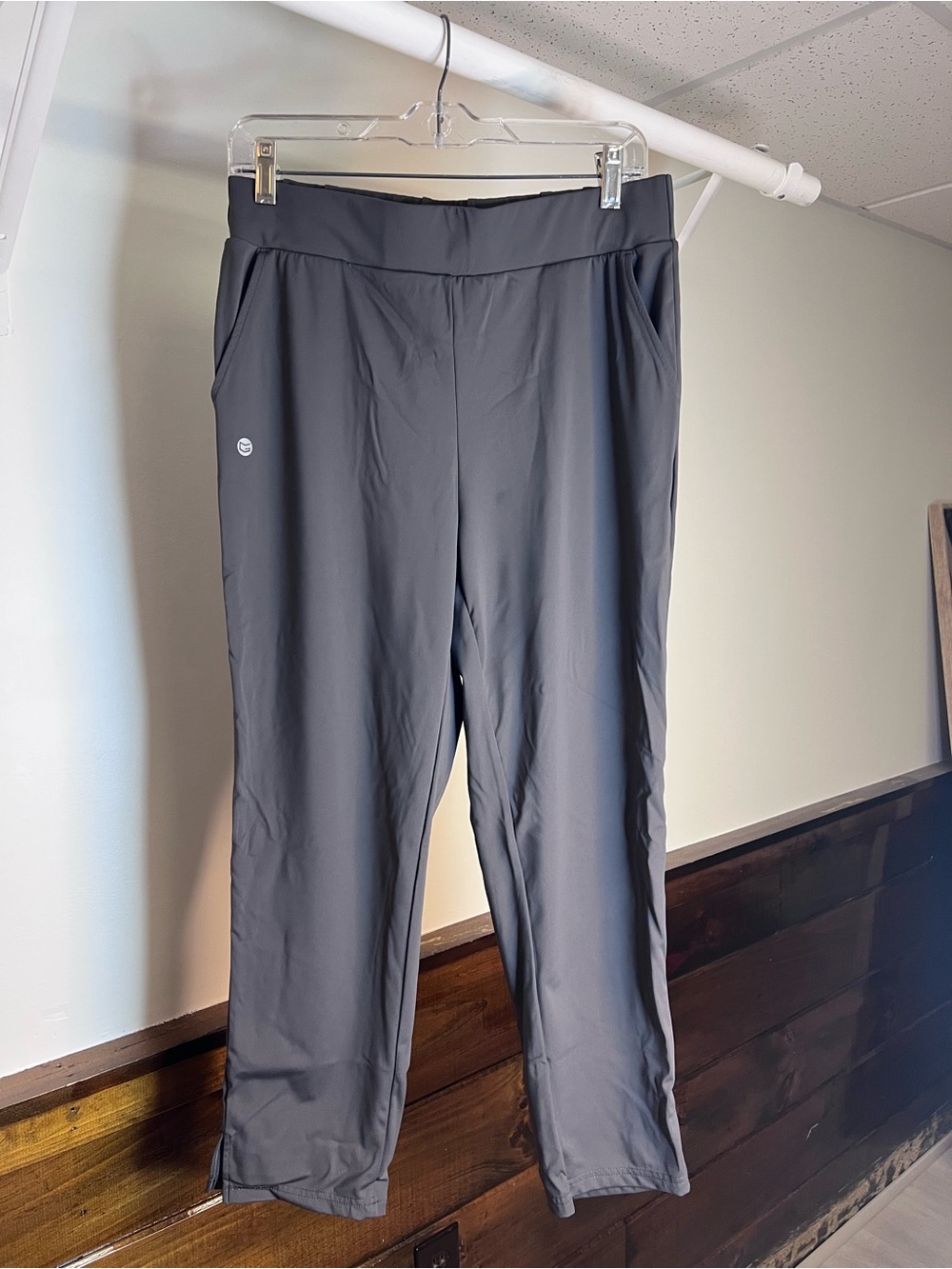 Amazon Gray Active Straight-Leg Pants- M